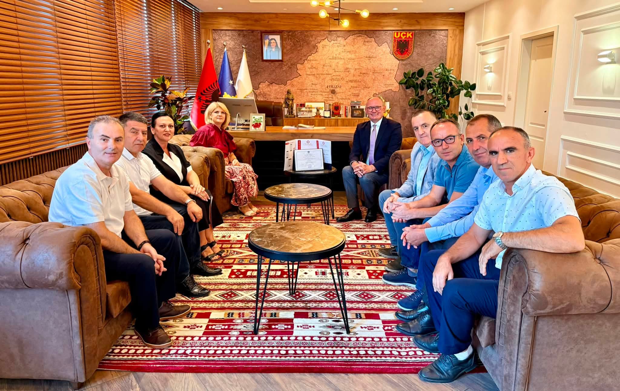 Takim urimi me rastin e Çertifikimit ISO të dy QMF-ve